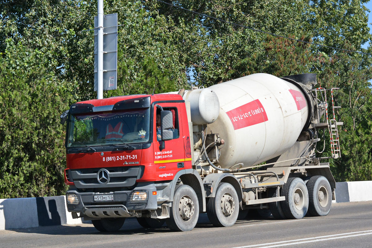 Краснодарский край, № Н 513 МО 123 — Mercedes-Benz Actros ('2009) 4141