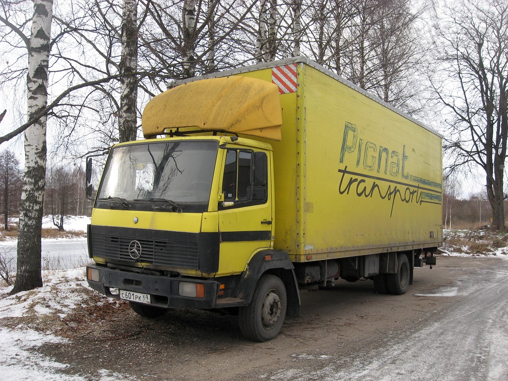 Тверская область, № С 601 РК 69 — Mercedes-Benz LK (общ. мод.)