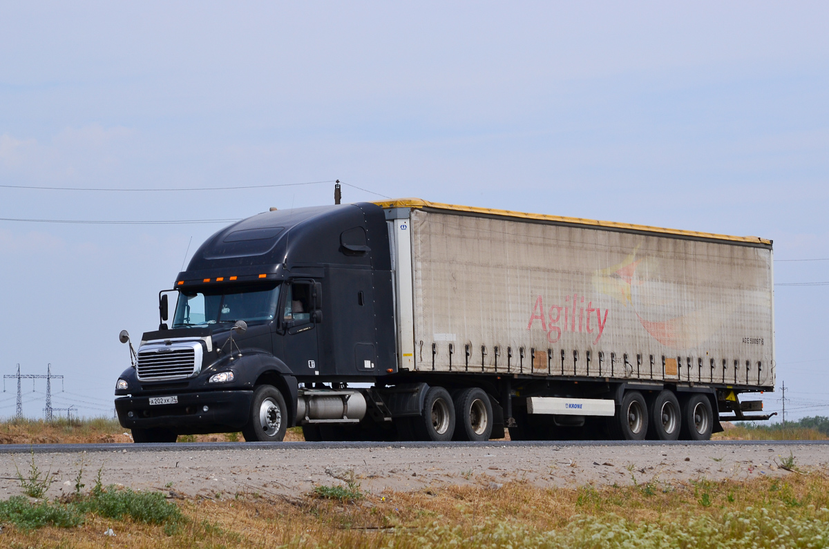 Волгоградская область, № А 202 ХК 34 — Freightliner Columbia