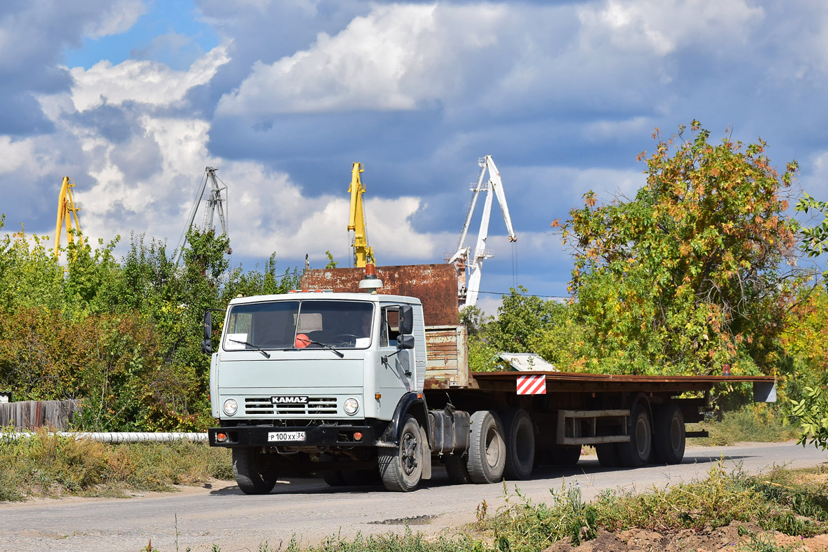 Волгоградская область, № Р 100 ХХ 34 — КамАЗ-54112