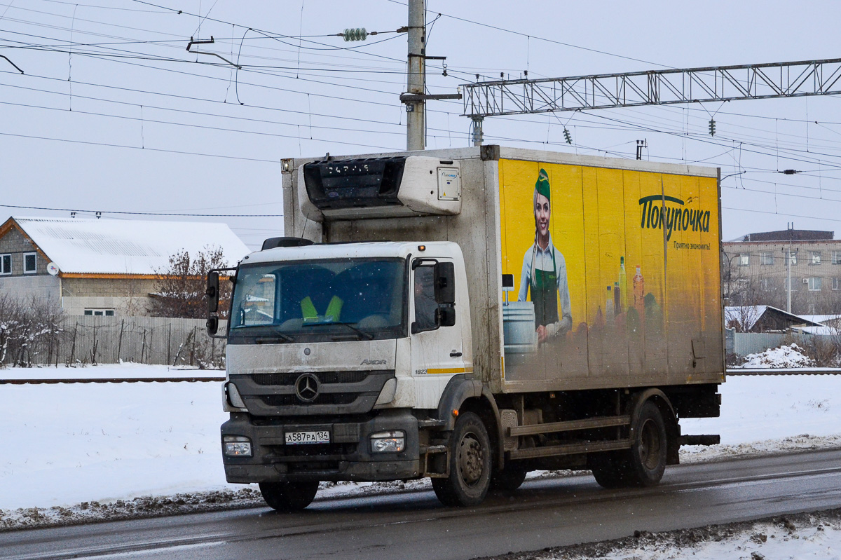 Волгоградская область, № А 587 РА 134 — Mercedes-Benz Axor 1823