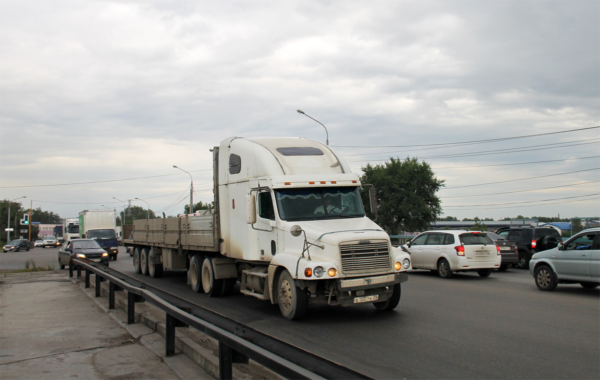 Красноярский край, № Х 105 ТК 24 — Freightliner Century Class