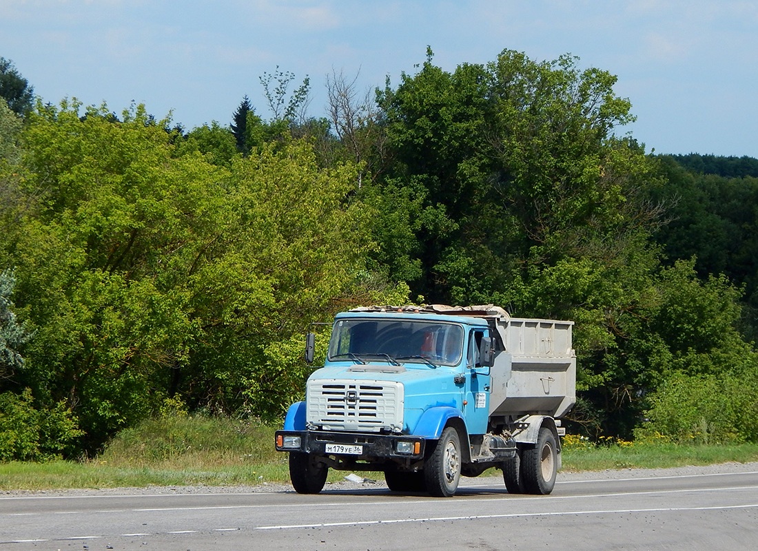 Воронежская область, № М 179 УЕ 36 — ЗИЛ-497442