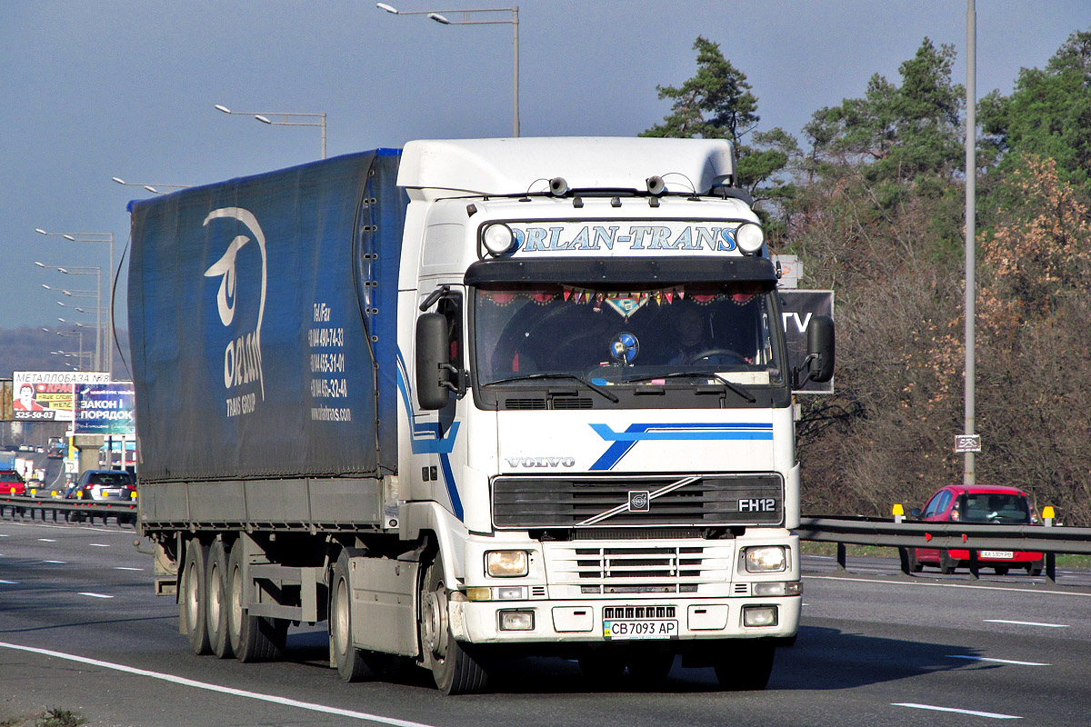 Черниговская область, № СВ 7093 АР — Volvo ('1993) FH12.420