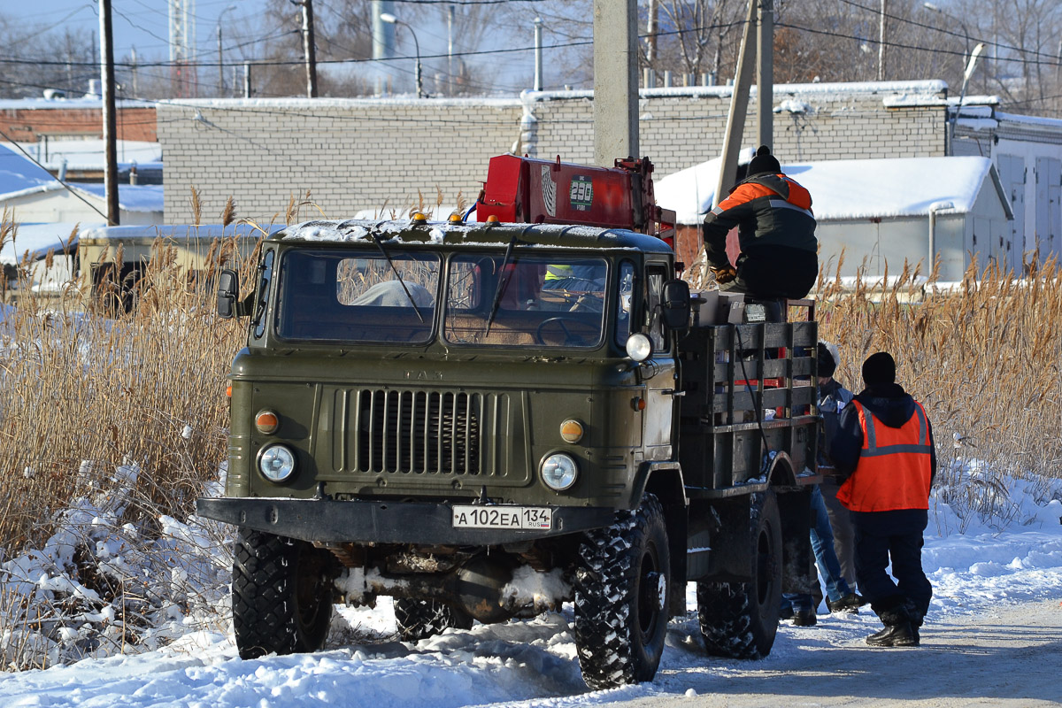 Волгоградская область, № А 102 ЕА 134 — ГАЗ-66-11