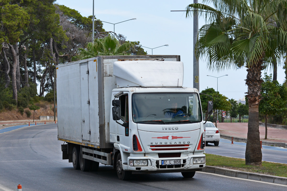 Турция, № 07 L 9058 — IVECO EuroCargo ('2002)