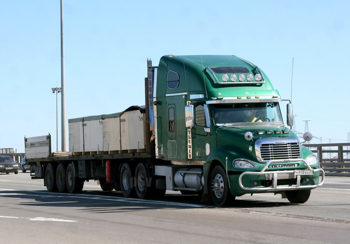 Тульская область, № Н 808 КК 71 — Freightliner Columbia