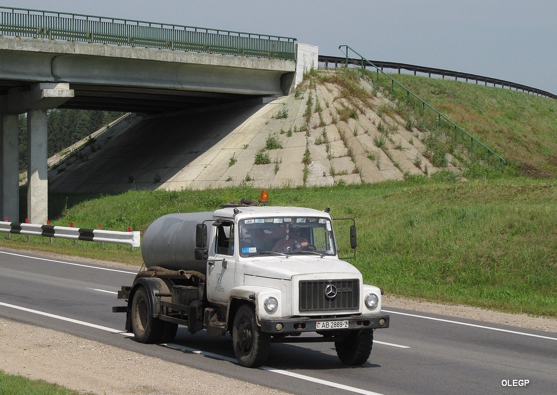 Витебская область, № АВ 2889-2 — ГАЗ-3307