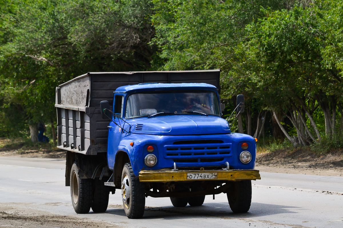 Волгоградская область, № О 774 ВХ 34 — ЗИЛ-495850