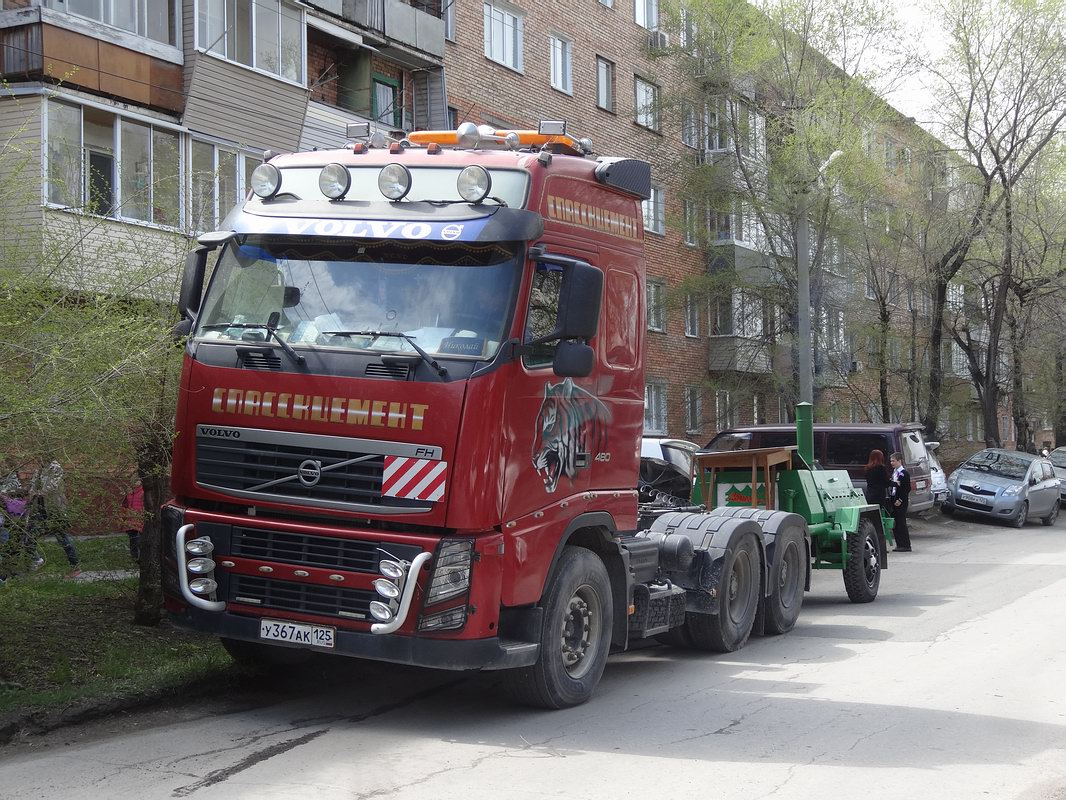 Приморский край, № У 367 АК 125 — Volvo ('2008) FH-Series; Приморский край — Прицепы без номеров