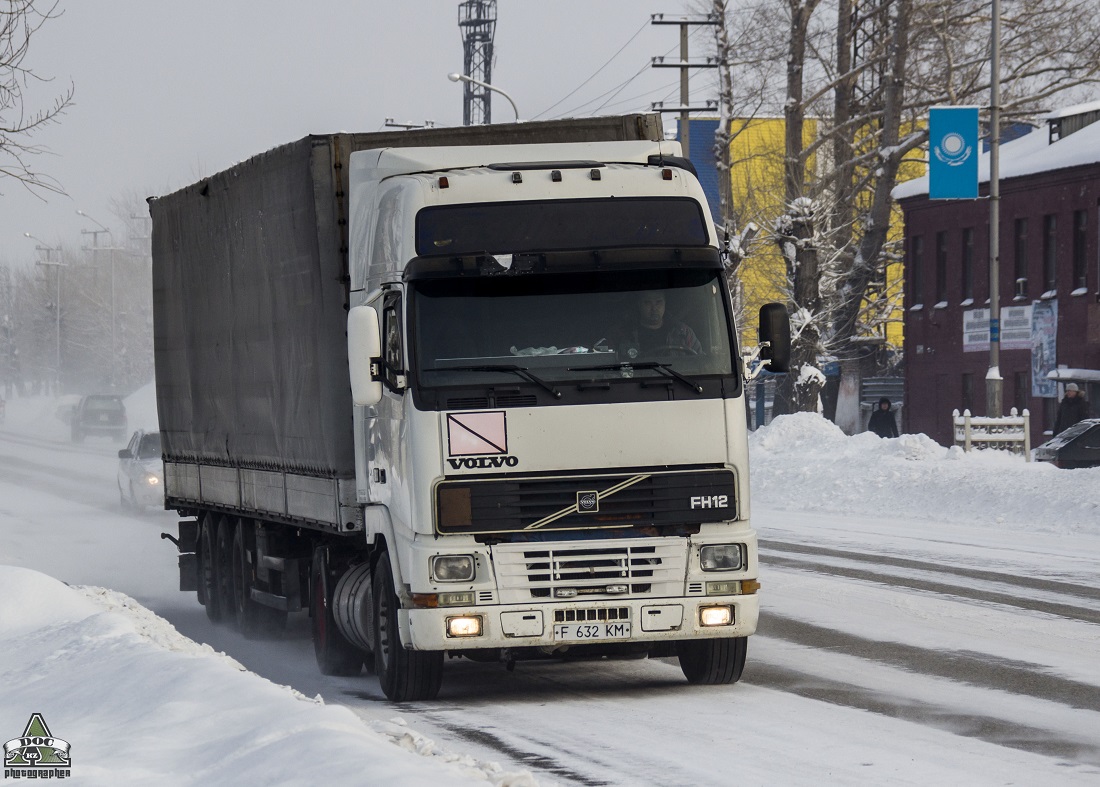 Восточно-Казахстанская область, № F 632 KM — Volvo ('1993) FH12.420