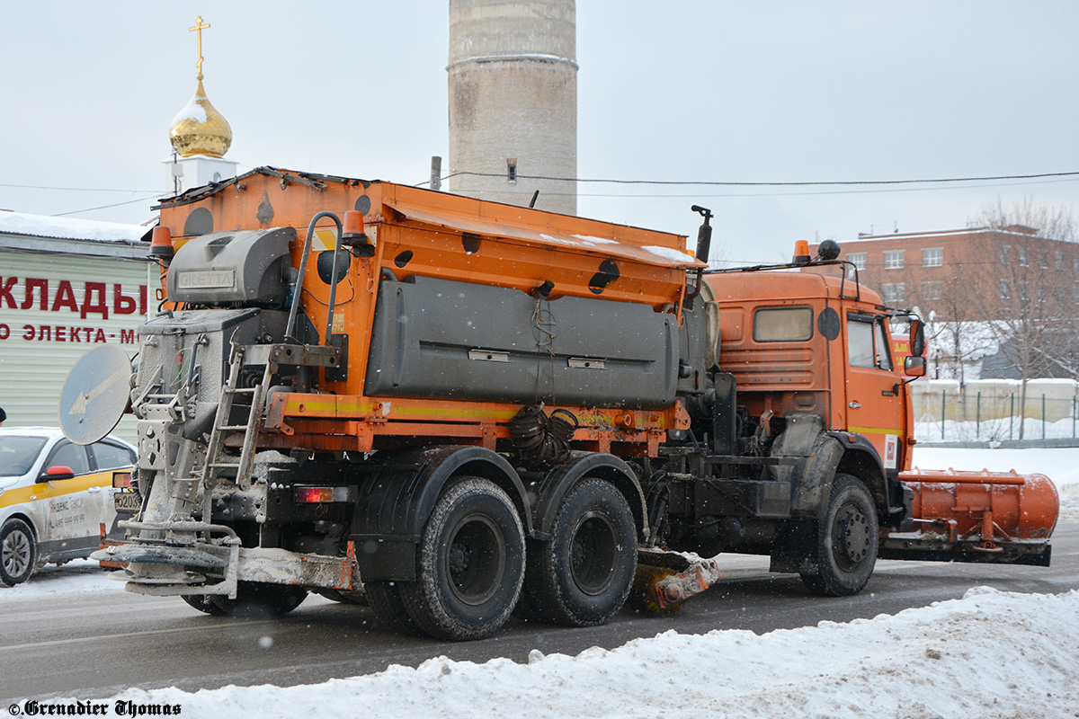 Москва, № О 203 ХО 197 — КамАЗ-65115 (общая модель)