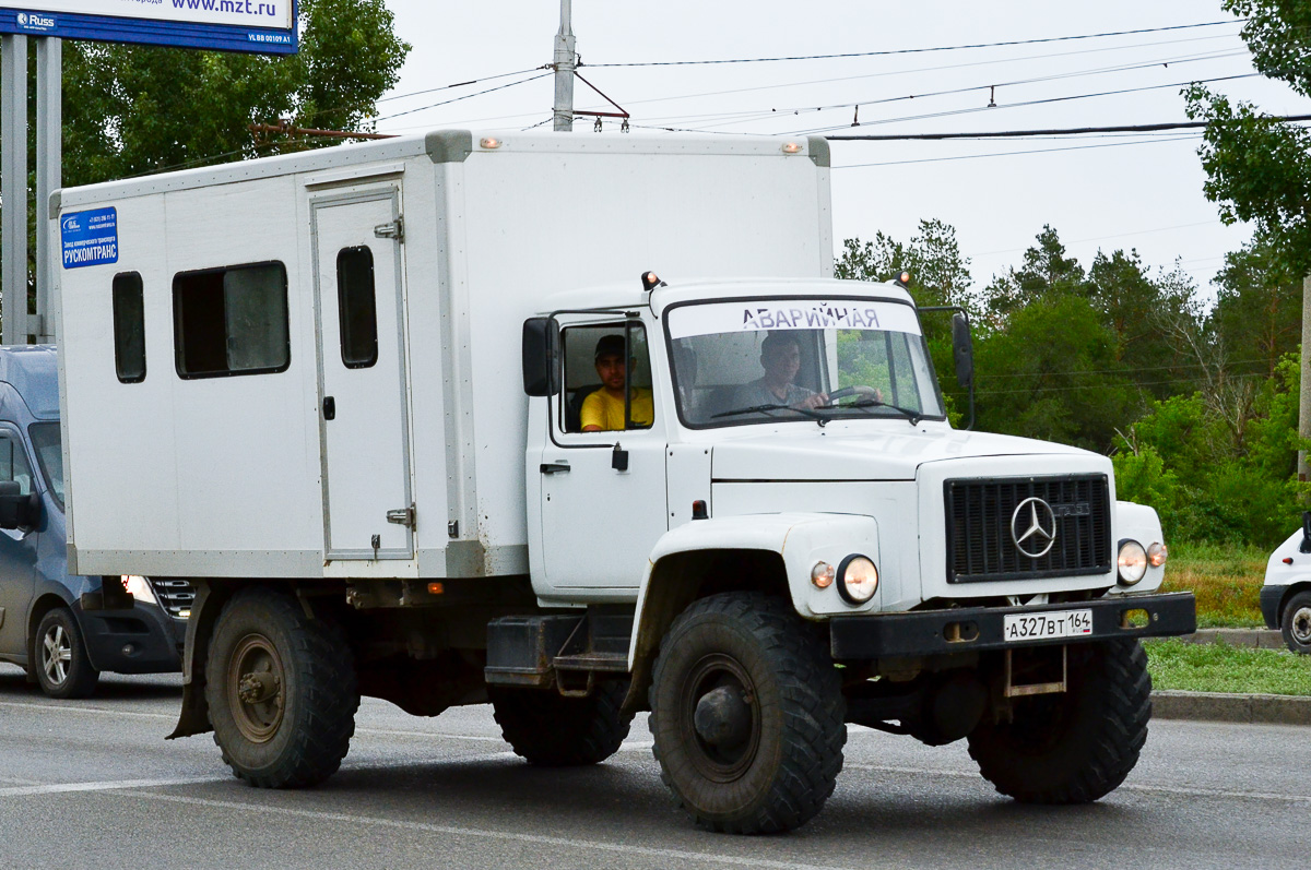 Саратовская область, № А 327 ВТ 164 — ГАЗ-33081 «Садко»