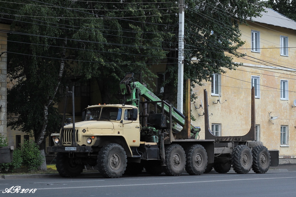 Тамбовская область, № М 068 РУ 68 — Урал-43204