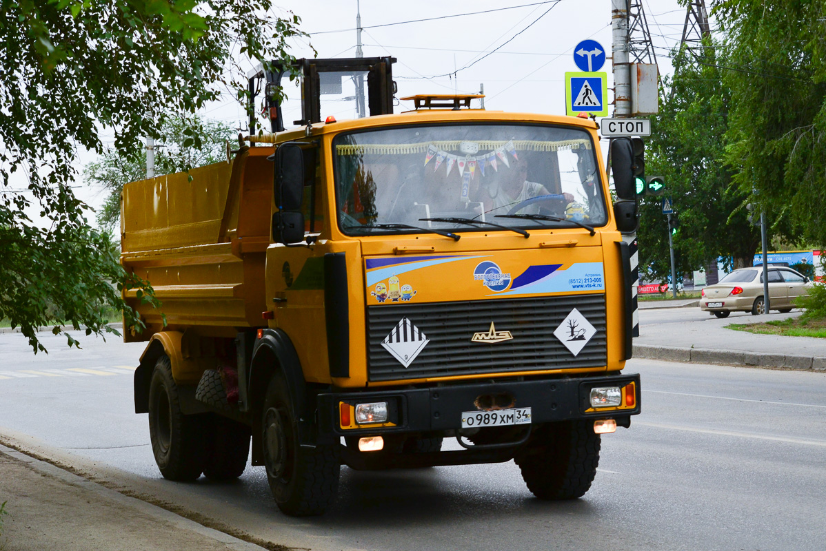 Волгоградская область, № О 989 ХМ 34 — МАЗ-555102