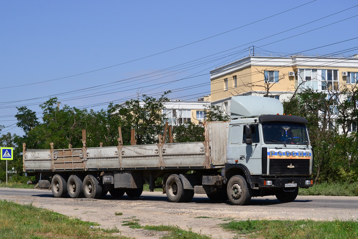 Волгоградская область, № В 046 УН 134 — МАЗ-54324