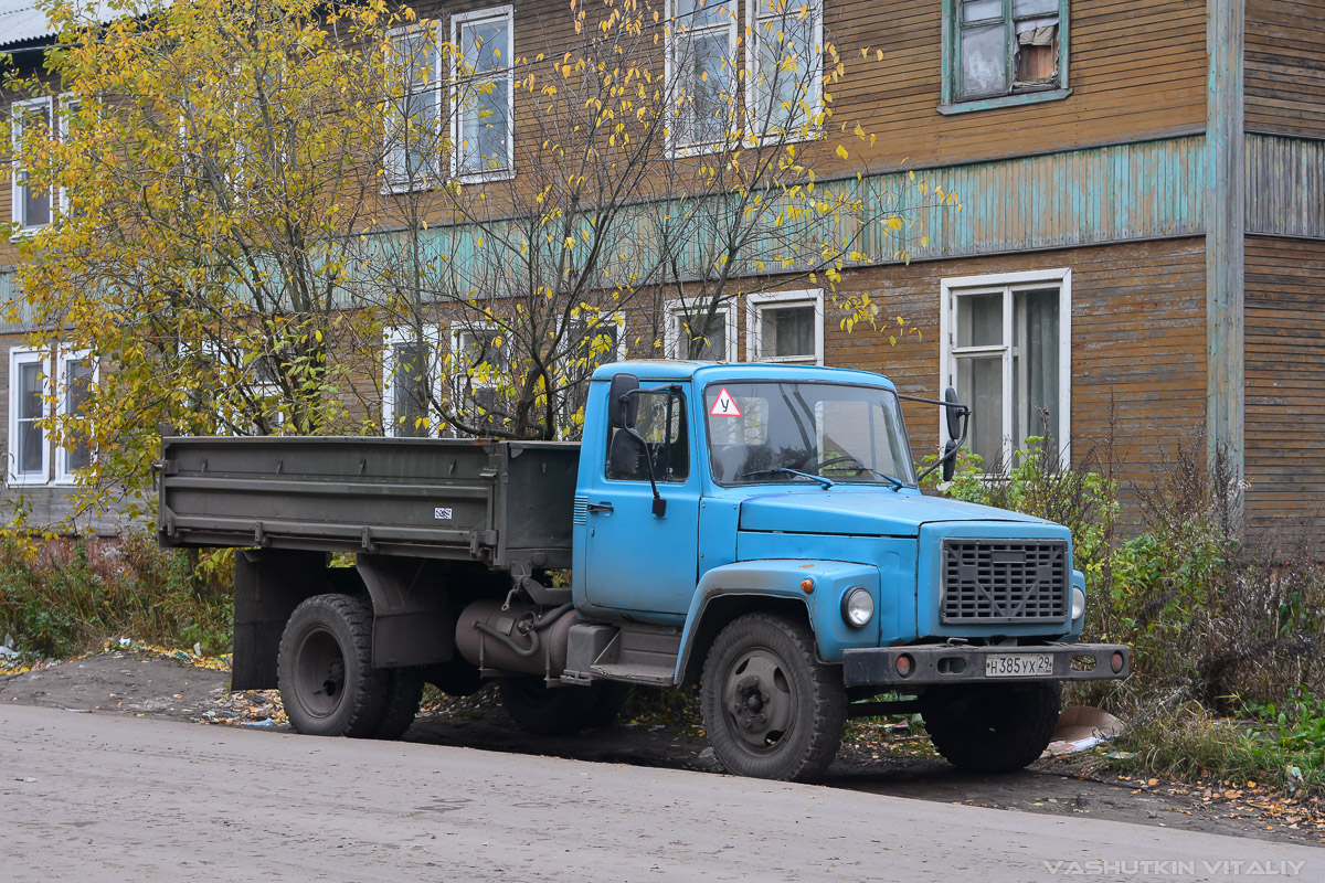 Архангельская область, № Н 385 УХ 29 — ГАЗ-3307