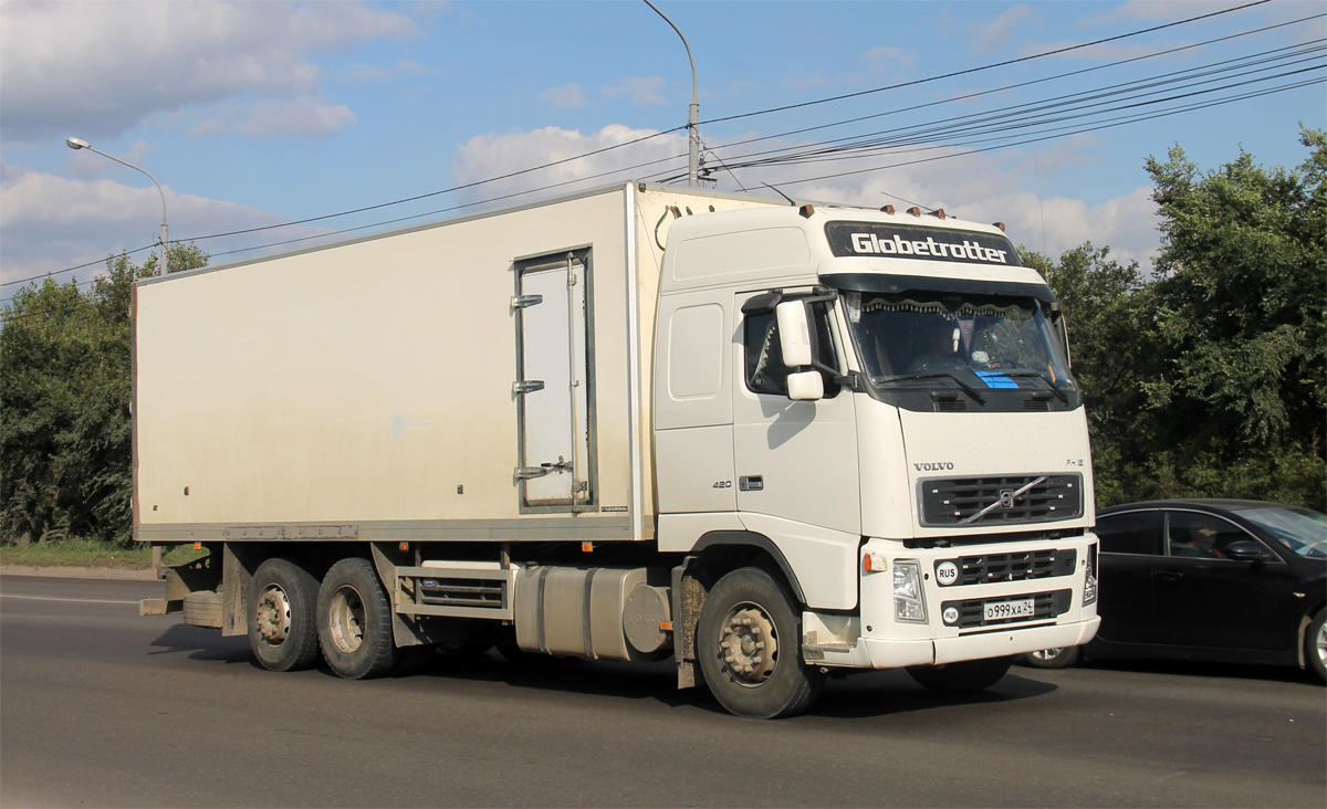 Красноярский край, № О 999 ХА 24 — Volvo ('2002) FH12.420