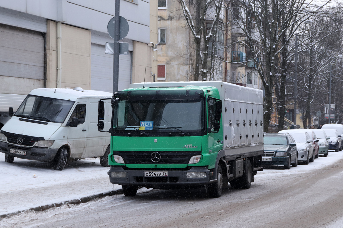 Калининградская область, № О 594 УА 39 — Mercedes-Benz Atego 818