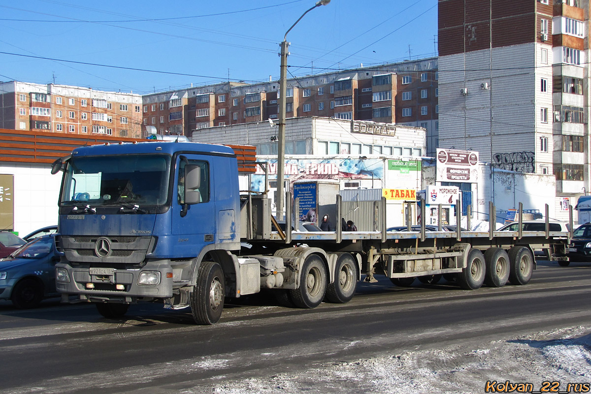 Новосибирская область, № В 921 СА 154 — Mercedes-Benz Actros ('2009)