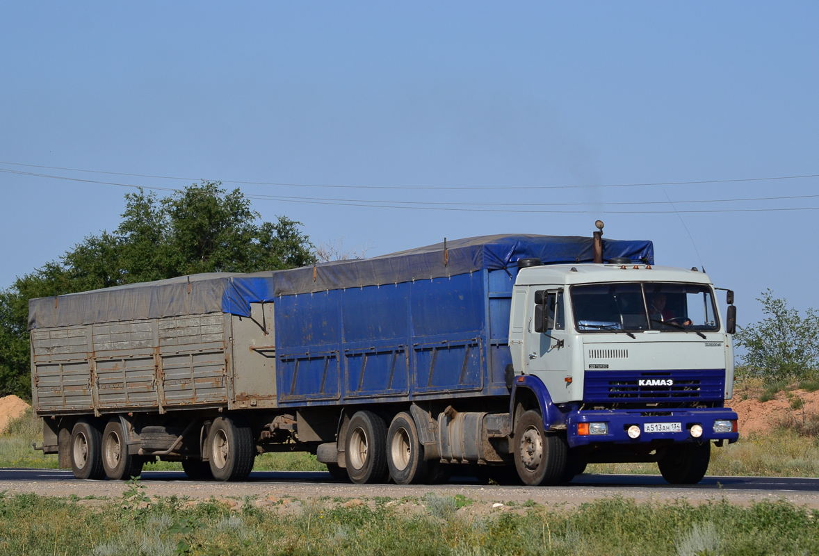 Волгоградская область, № А 513 АН 134 — КамАЗ-53212