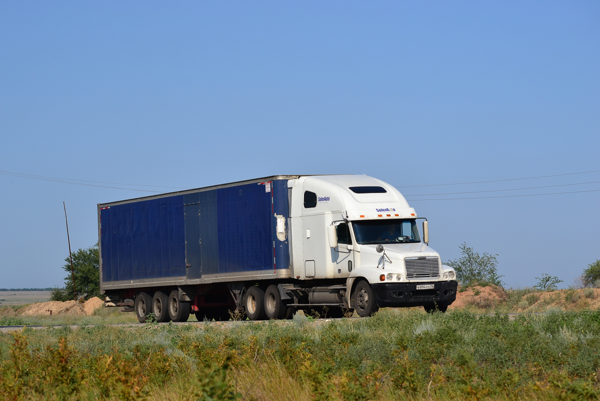 Ставропольский край, № В 894 УО 26 — Freightliner Century Class