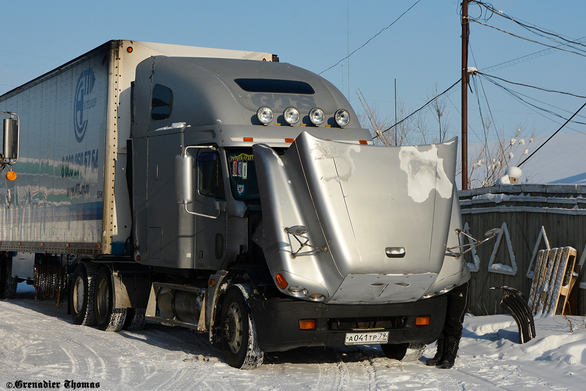 Еврейская автономная область, № А 041 ТР 79 — Freightliner Century Class