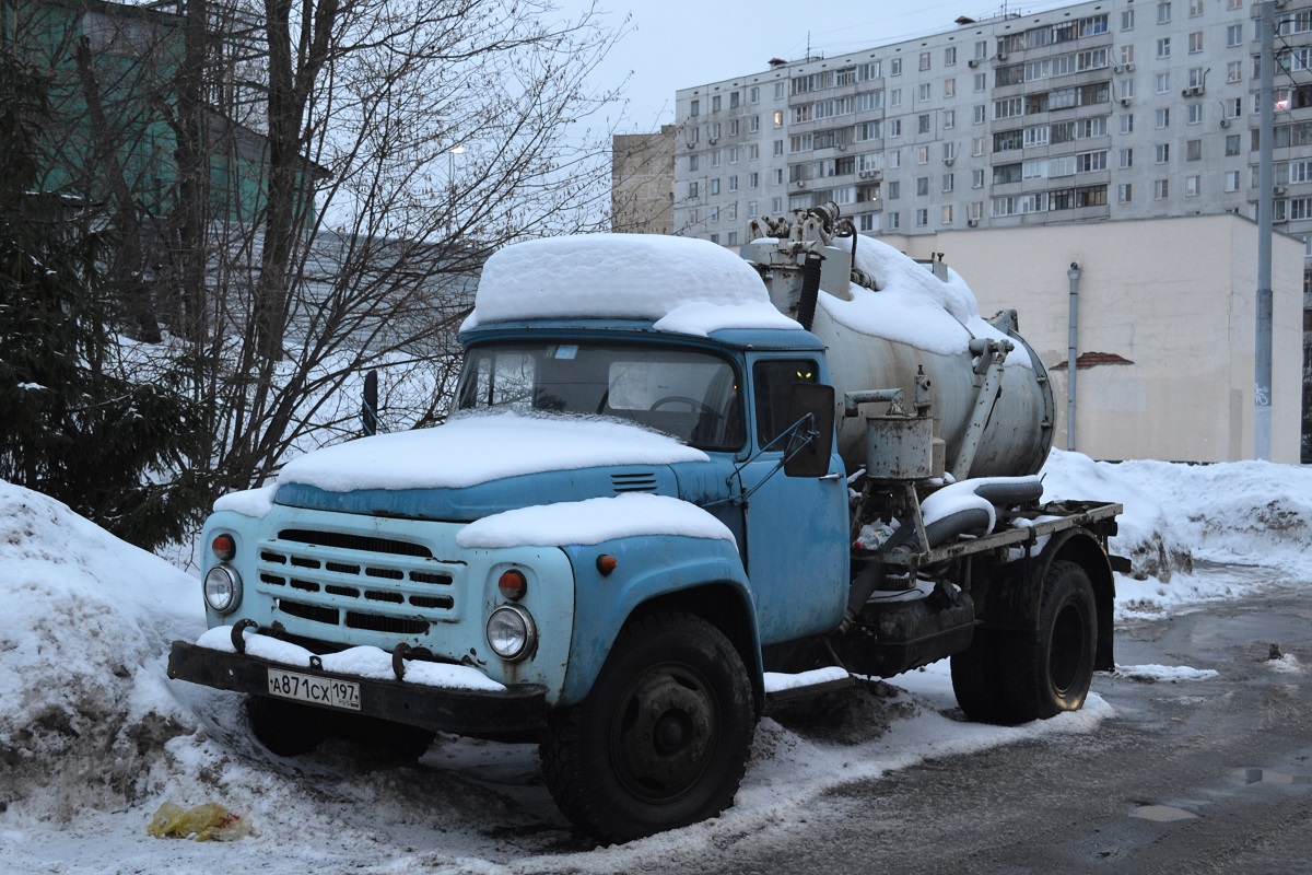 Москва, № А 871 СХ 197 — ЗИЛ-431412