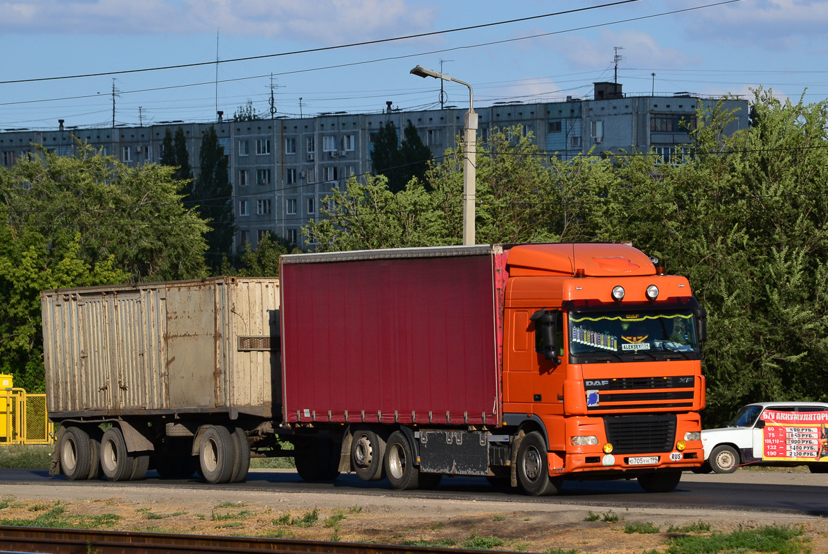 Волгоградская область, № О 705 УН 199 — DAF XF95 FAR