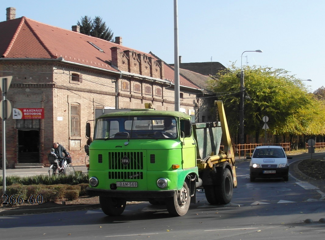 Венгрия, № BAM-569 — IFA W50L/K