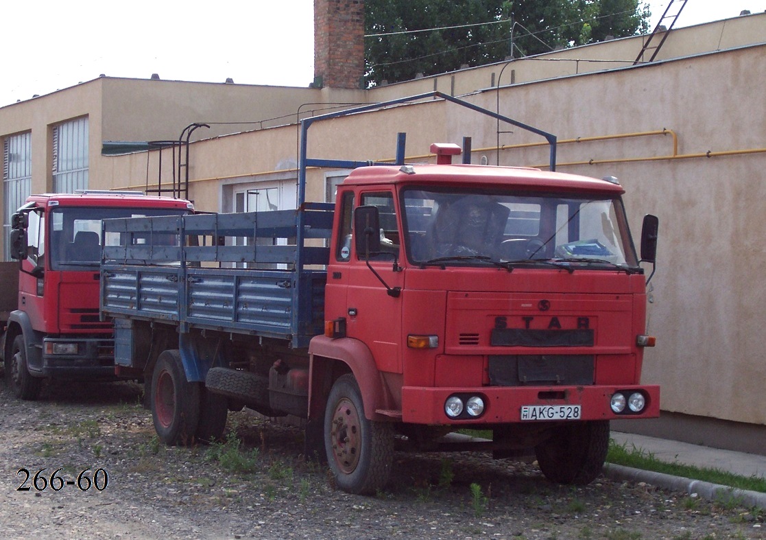 Венгрия, № AKG-528 — Star-200