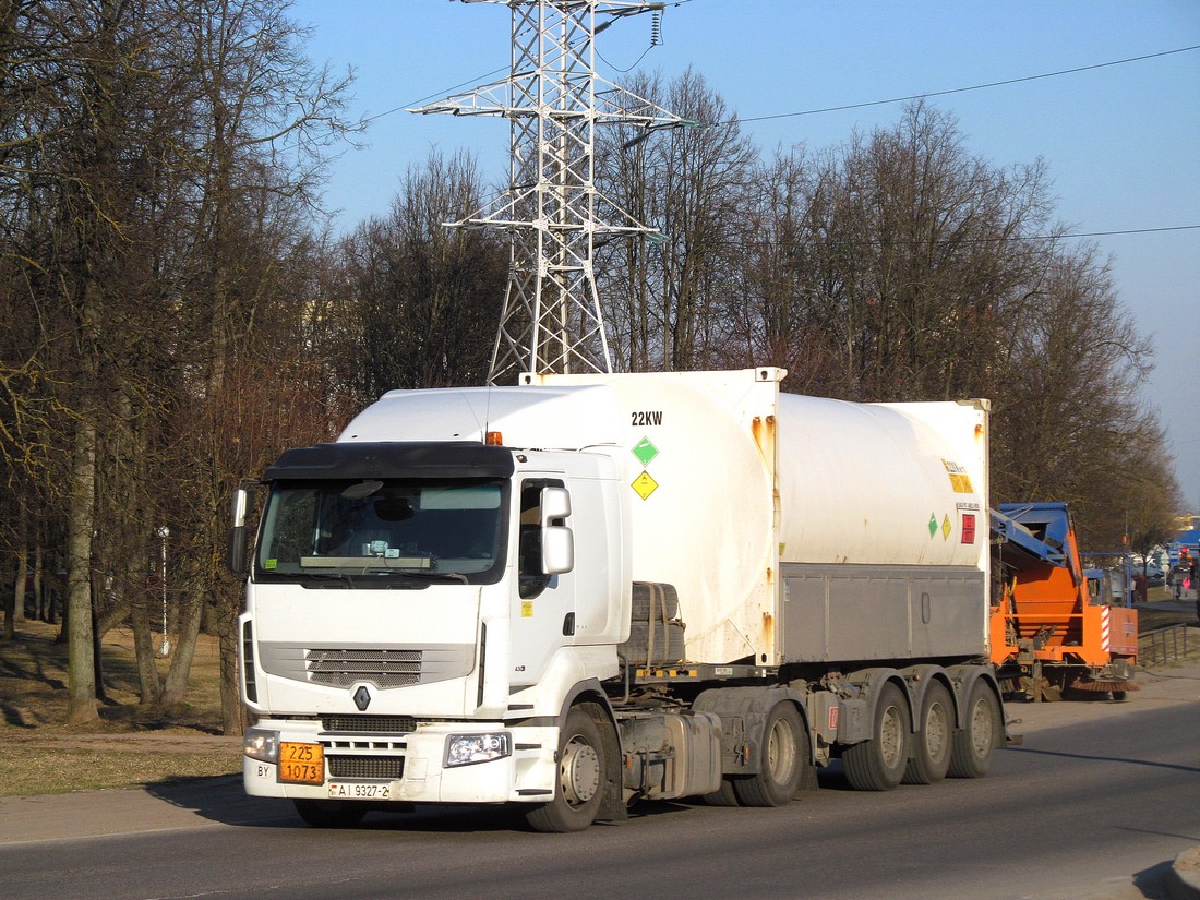 Витебская область, № АІ 9327-2 — Renault Premium ('2006)