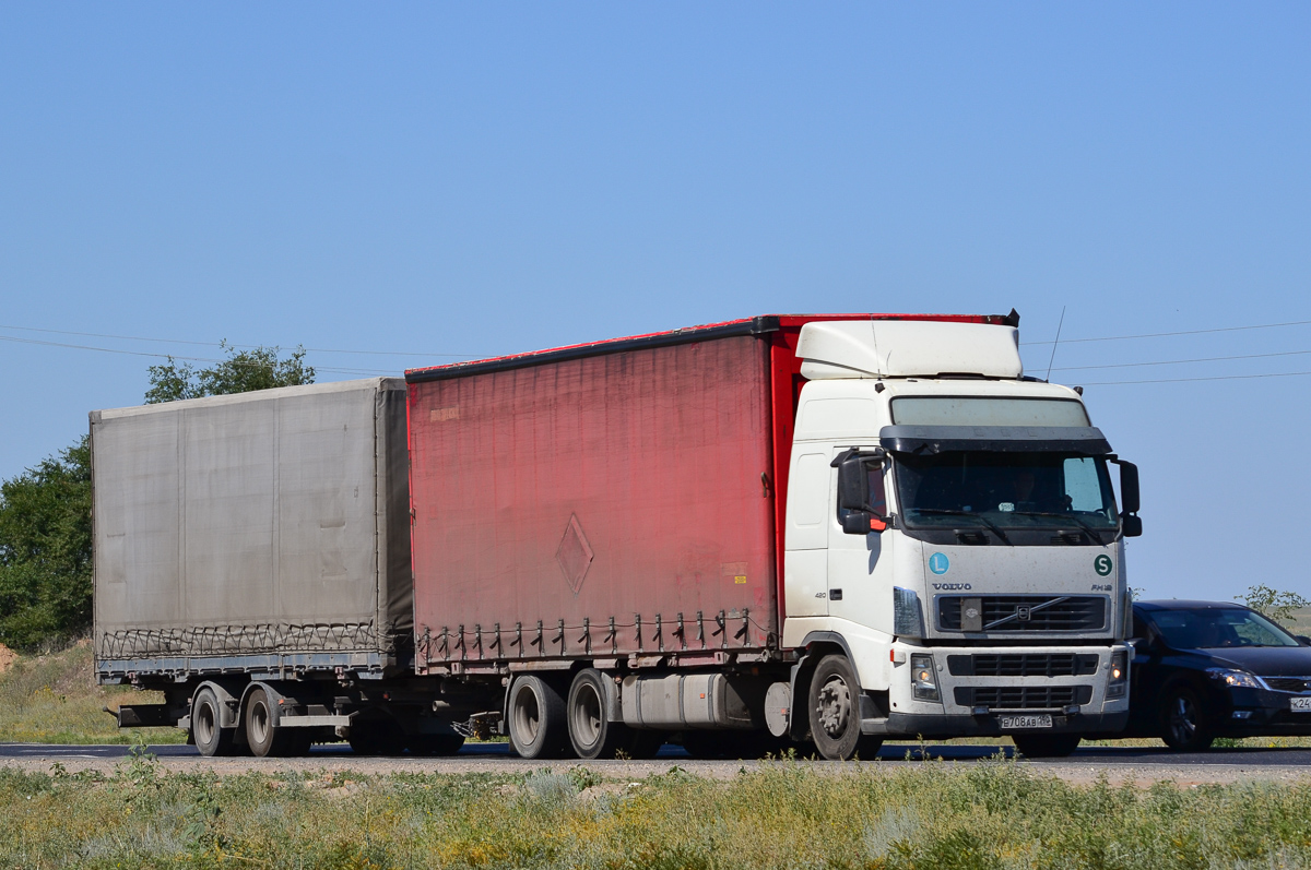 Московская область, № Е 708 АВ 190 — Volvo ('2002) FH12.420