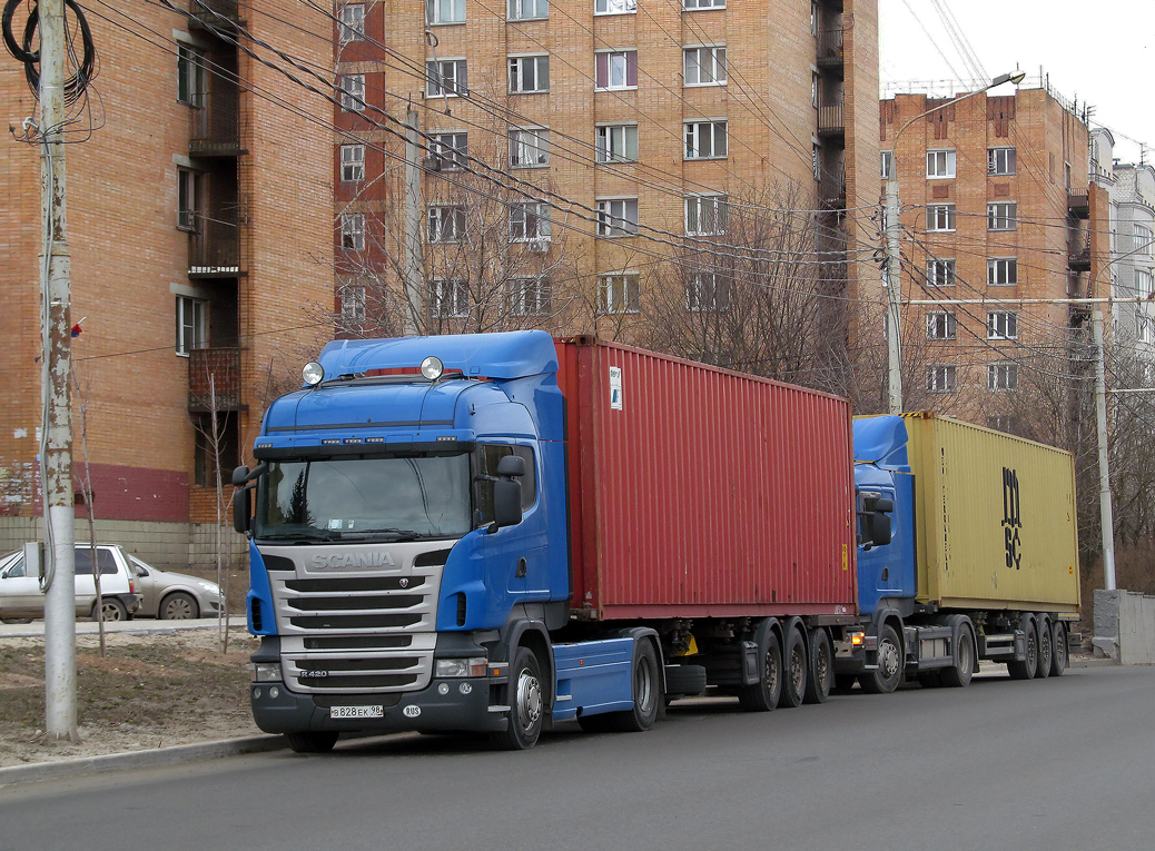 Санкт-Петербург, № В 828 ЕК 98 — Scania ('2009) R420