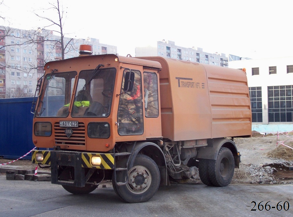 Венгрия, № ADX-623 — IFA W50L (общая модель)