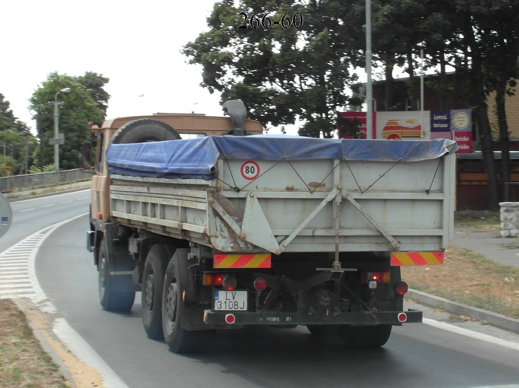 Словакия, № LV-310BJ — Tatra 815 Z