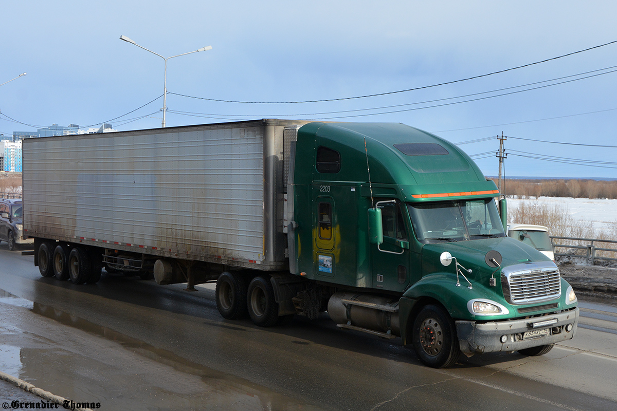 Саха (Якутия), № К 854 КС 14 — Freightliner Columbia