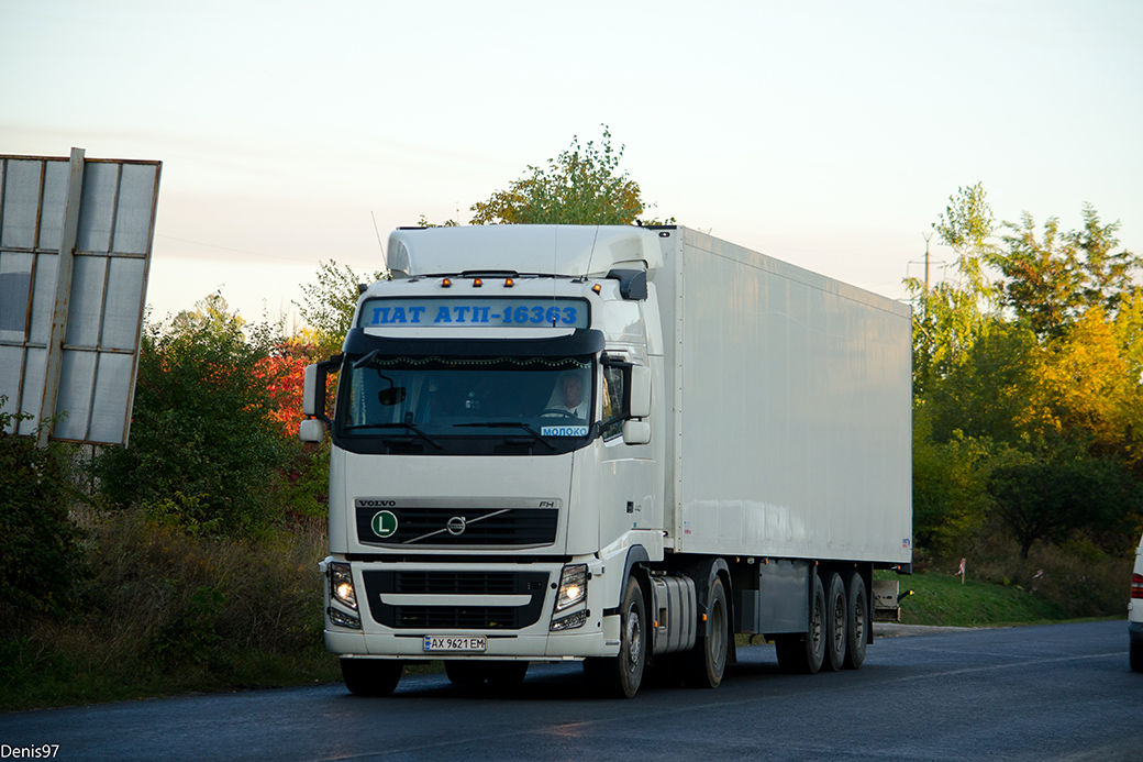 Харьковская область, № АХ 9621 ЕМ — Volvo ('2008) FH.440