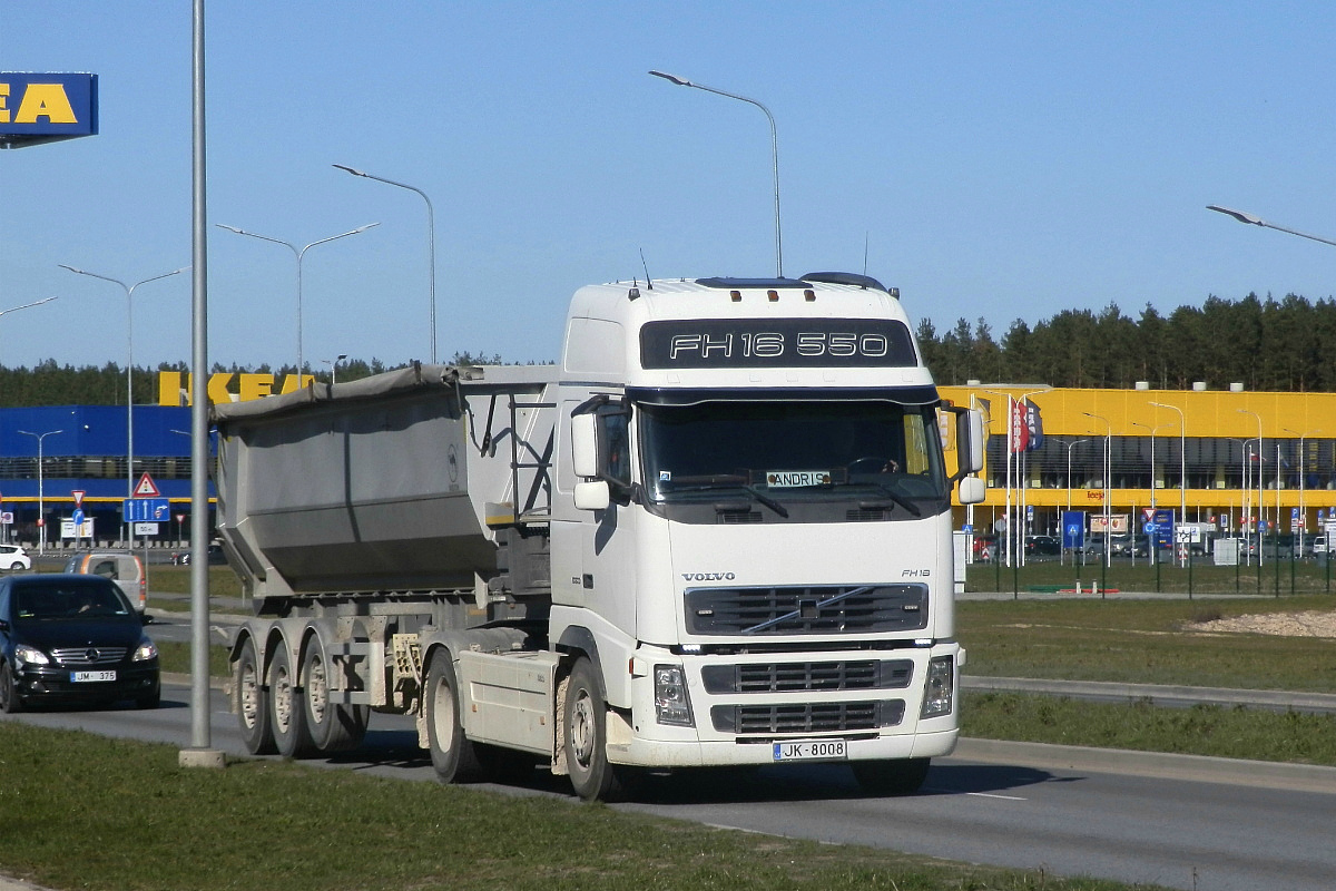 Латвия, № JK-8008 — Volvo ('2002) FH16.550