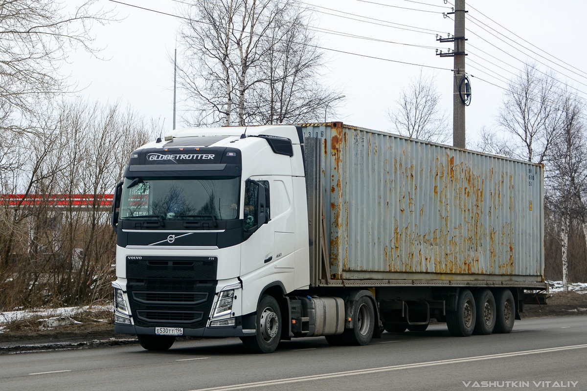 Свердловская область, № Е 530 ТТ 196 — Volvo ('2012) FH.460 [X9P]