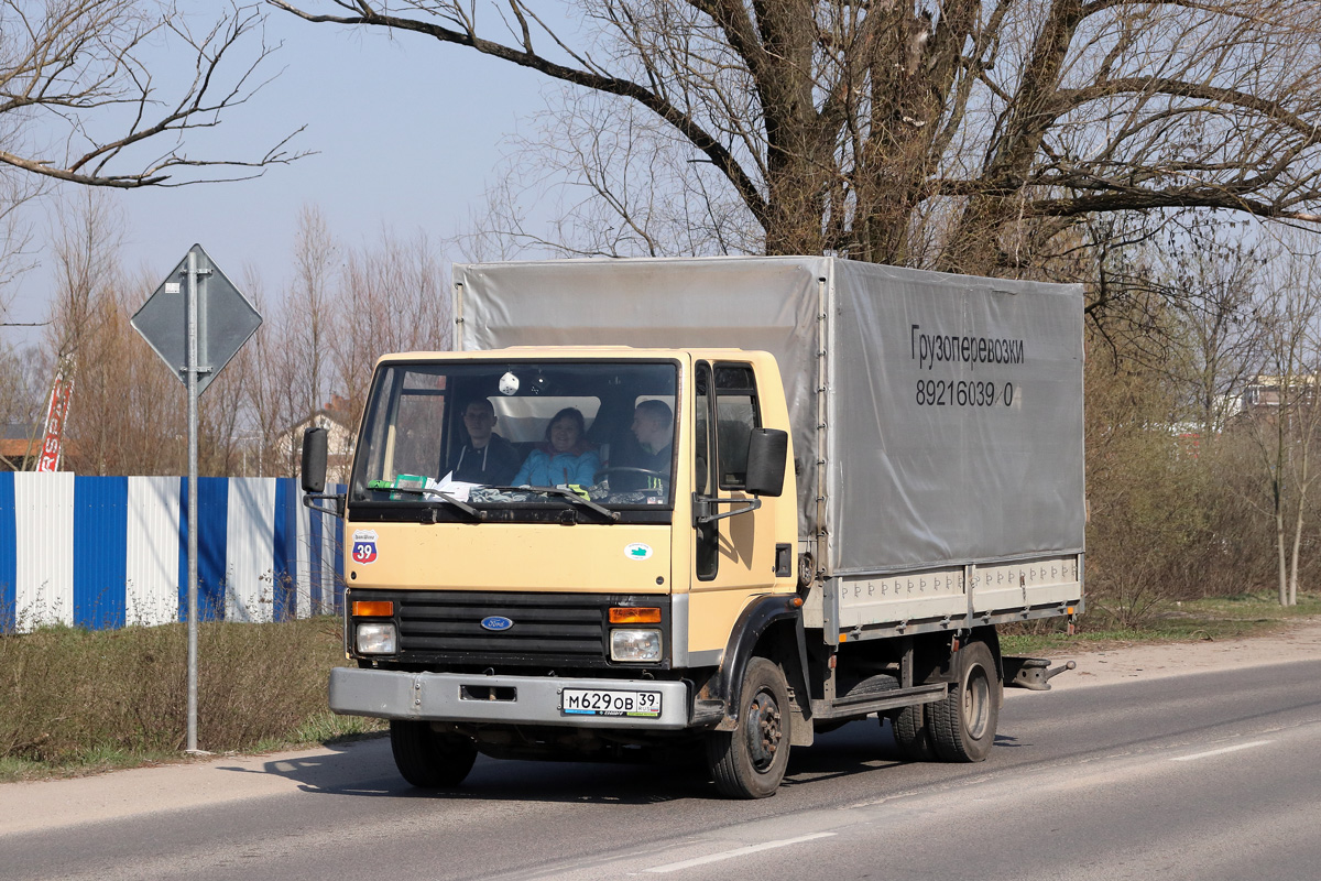 Калининградская область, № М 629 ОВ 39 — Ford Cargo ('1981)