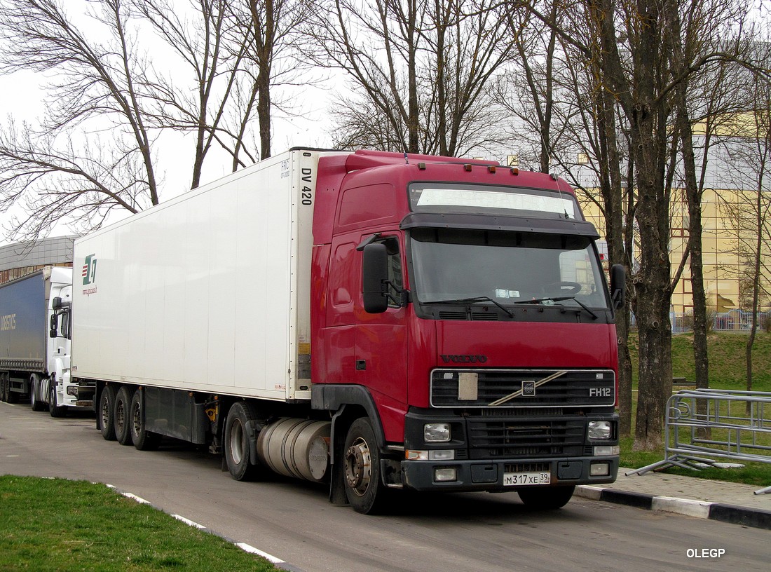 Калининградская область, № М 317 ХЕ 39 — Volvo ('1993) FH12.420