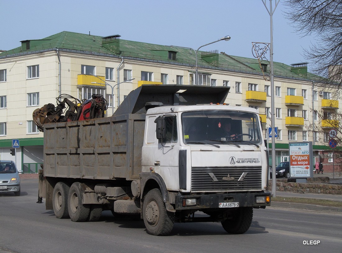 Витебская область, № АА 6675-2 — МАЗ-6303 (общая модель)