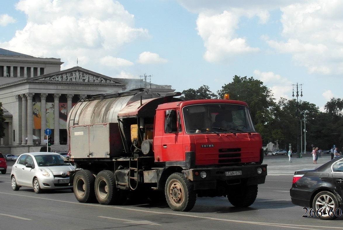 Венгрия, № CAN-575 — Tatra 815 S1