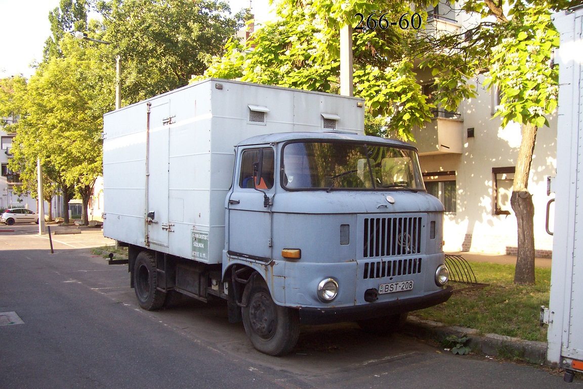 Венгрия, № BST-208 — IFA W50L (общая модель)