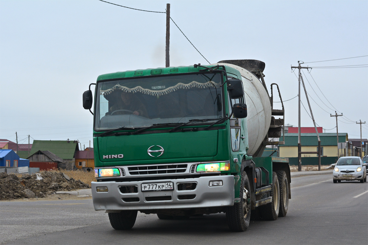 Саха (Якутия), № Р 777 КР 14 — Hino Profia