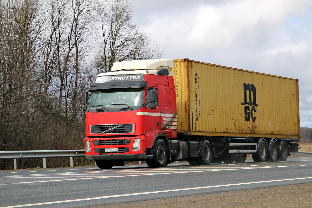 Санкт-Петербург, № Н 124 ТО 178 — Volvo ('2002) FH-Series