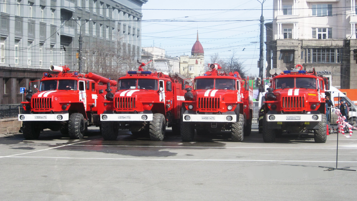 Челябинская область, № С 500 ВХ 74 — Урал-4320-40; Челябинская область, № С 575 МТ 174 — Урал-4320-40; Челябинская область, № М 450 ТН 74 — Урал-4320-31; Челябинская область, № А 232 НО 174 — Урал-5557-40; Челябинская область — Разные фотографии (Автомобили)