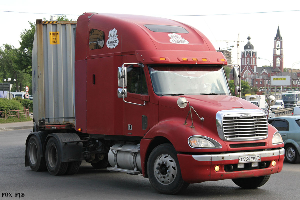 Тульская область, № Т 934 ЕР 71 — Freightliner Columbia