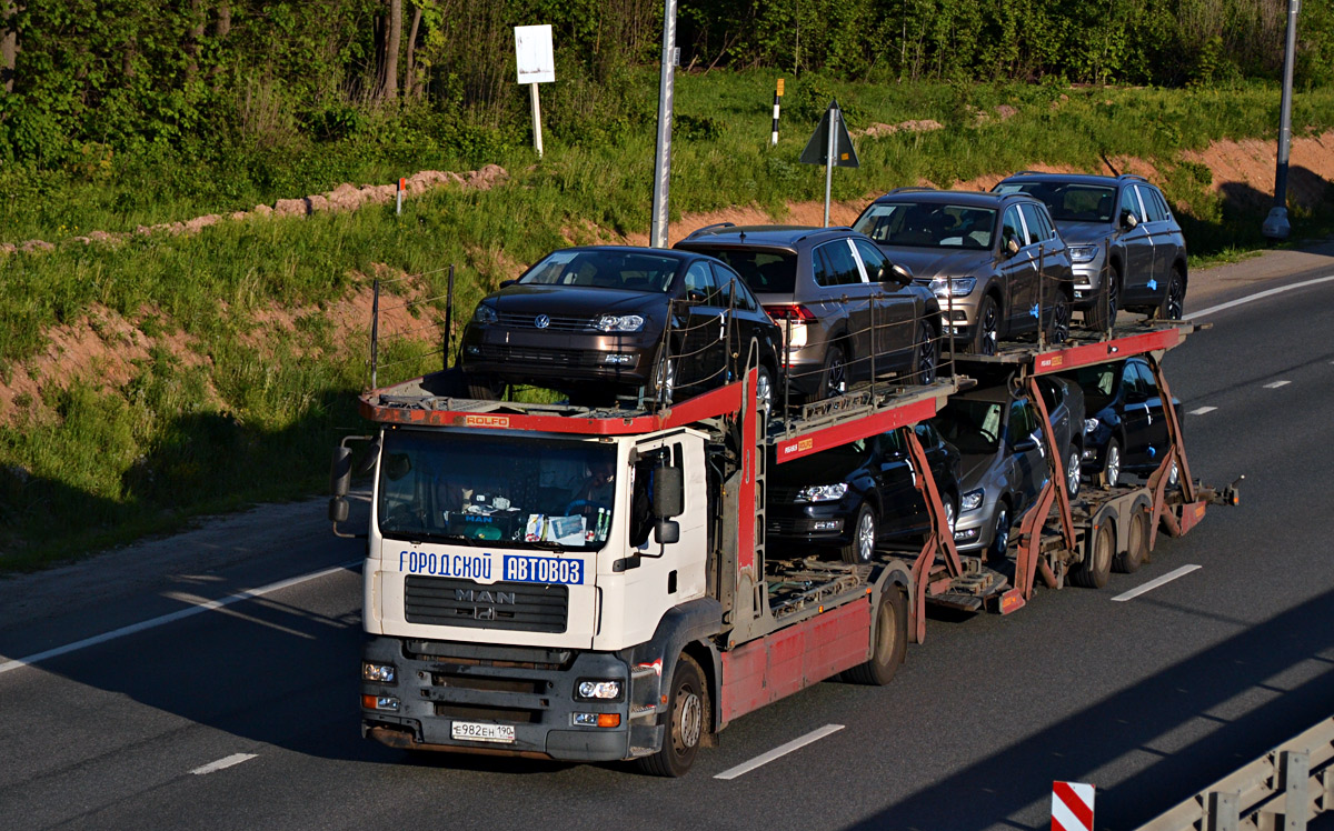 Московская область, № Е 982 ЕН 190 — MAN TGA 18.350